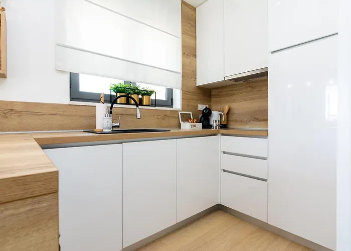 Oli's アパート ザダル