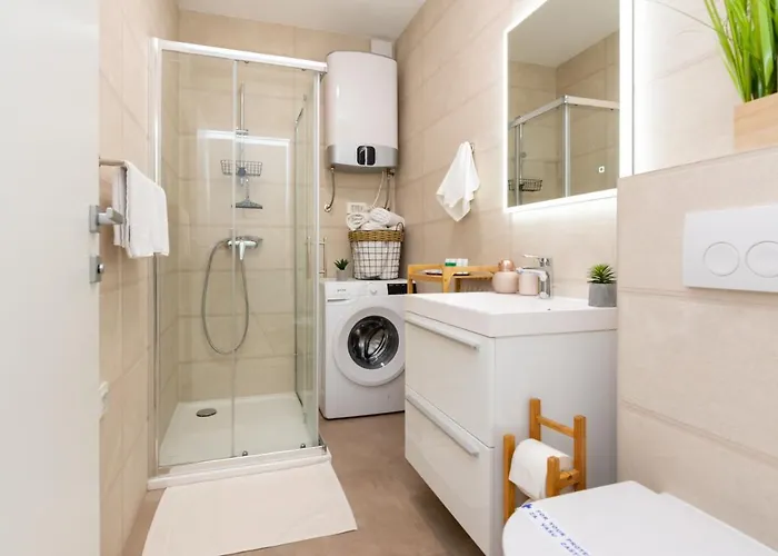 アパート Oli's ザダル